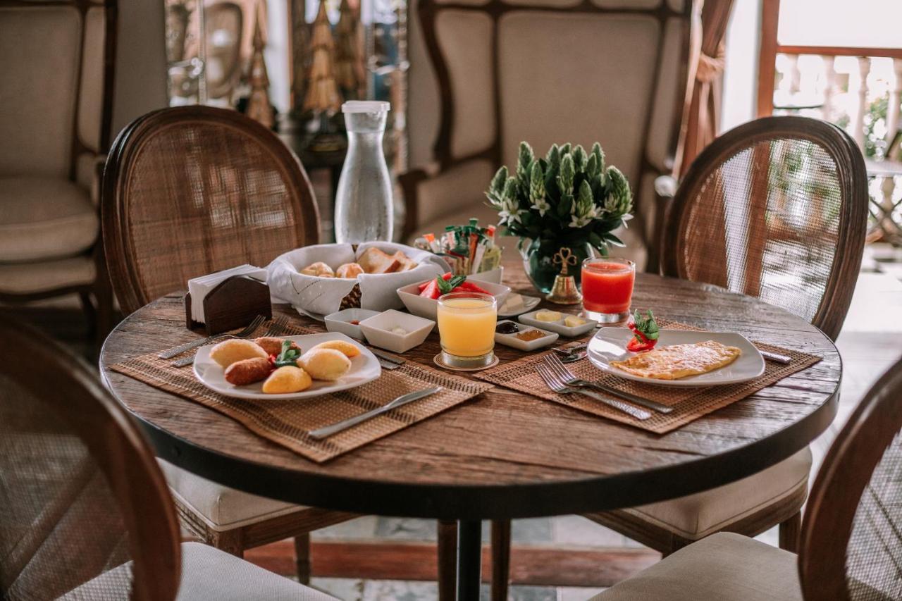 Hotel Boutique Casa Del Coliseo Cartagena Eksteriør billede